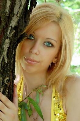 Agnieszka (33) aus ca. 10 km... auf www.traumfrau-gesucht.pl (Kenn-Nr.: d00565)
